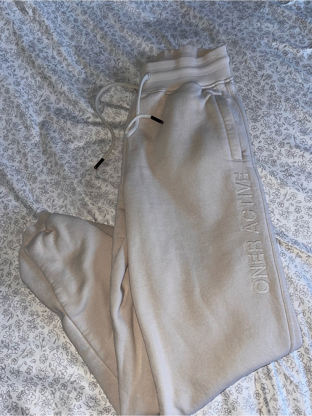 Oner Active Cream Jogger Sweatpants with Logo